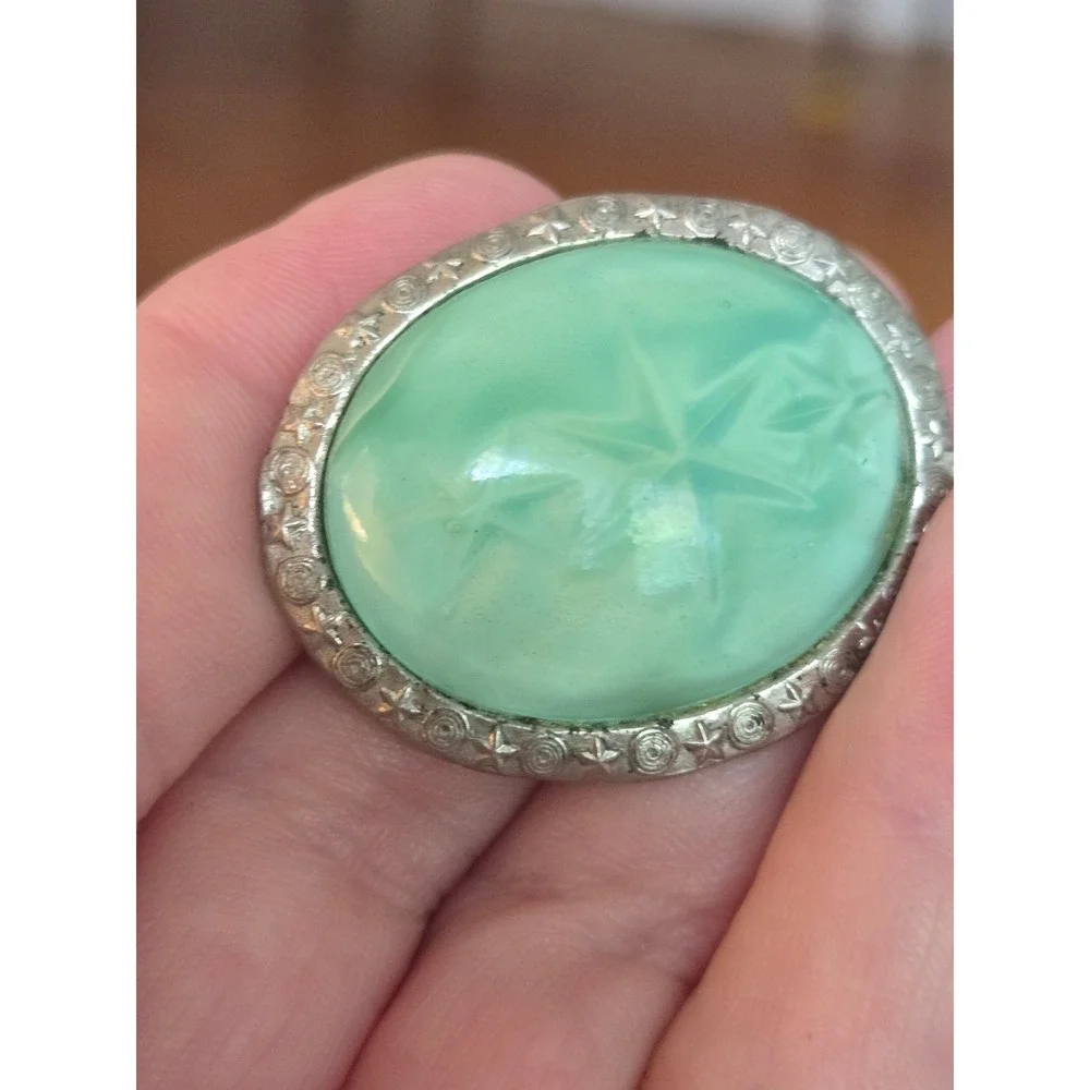 N/A soft green